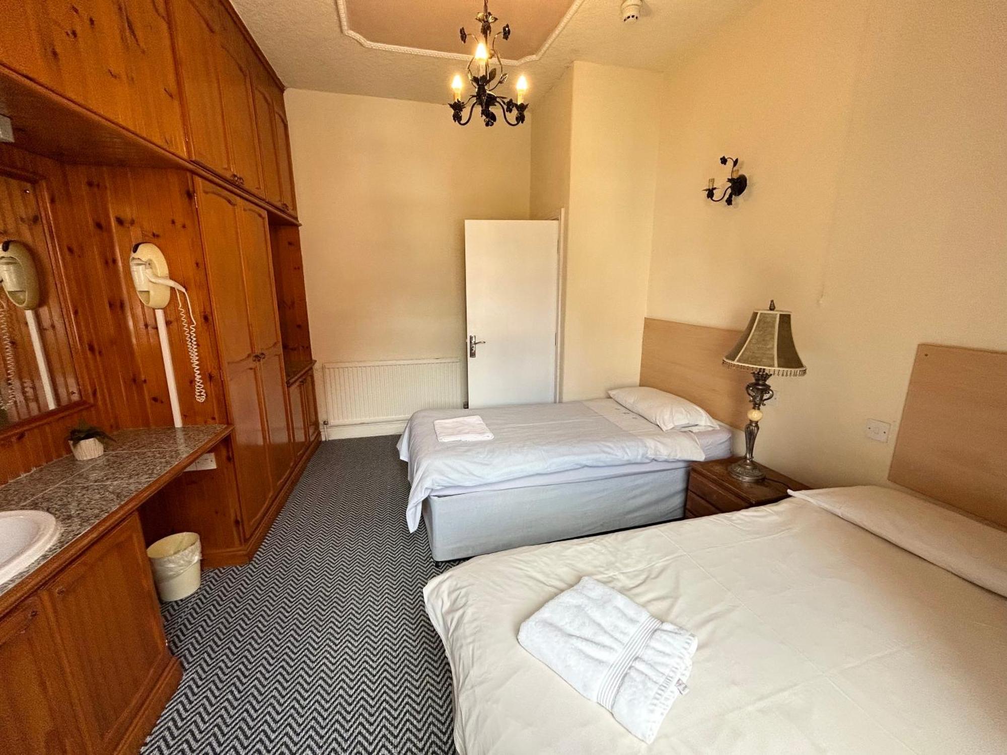 The Egerton Arms Hotel Salford سالفورد المظهر الخارجي الصورة
