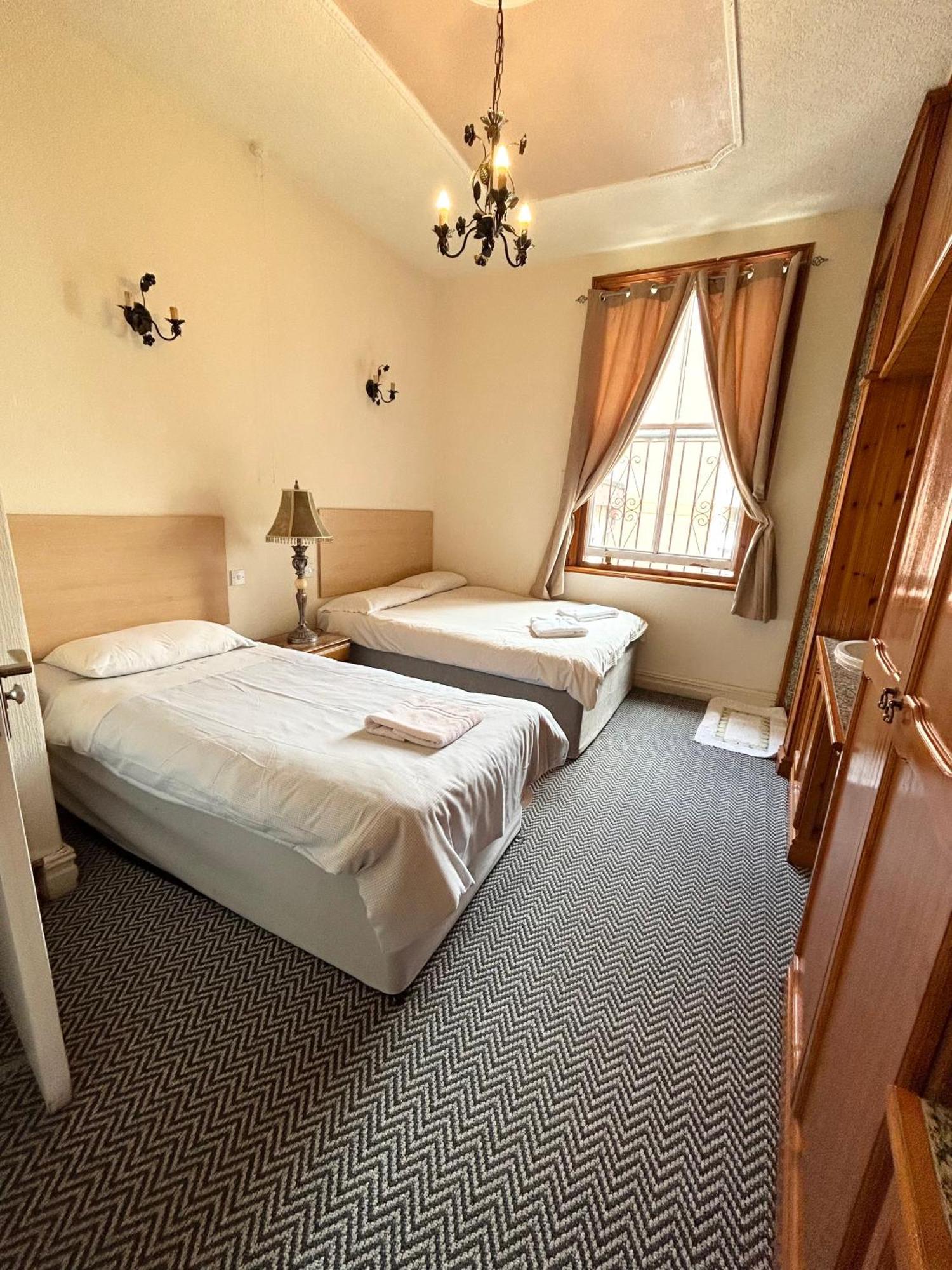 The Egerton Arms Hotel Salford سالفورد المظهر الخارجي الصورة